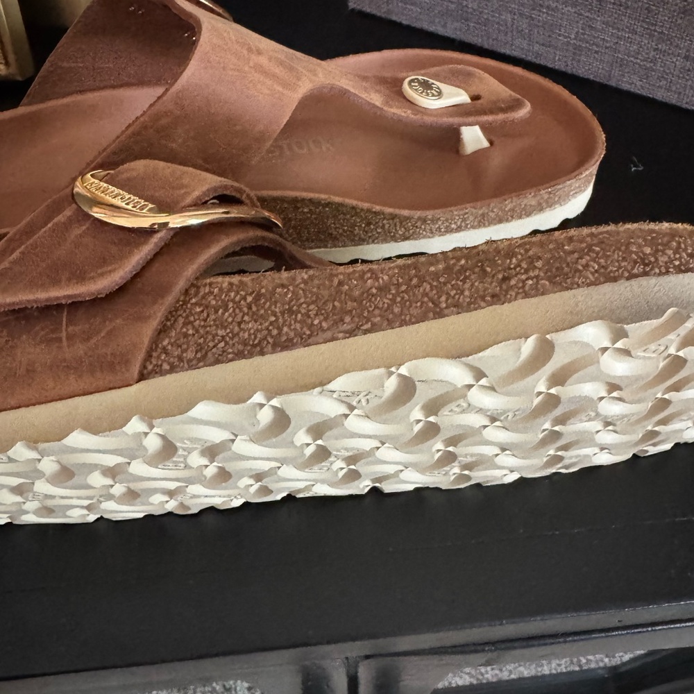 Birkenstock Women's Gizeh Big Buckle Oiled Leather Thong size 39 - Picture 3 of 12